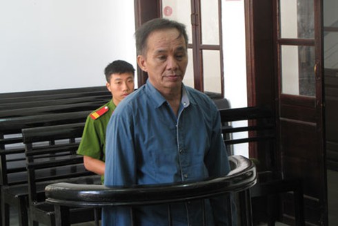 Đạo chích tự rạch mình tạo cơ hội bỏ trốn - ảnh 1