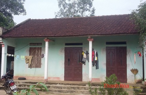 Giải cứu cháu bé bị kề dao vào cổ suốt 5 giờ - ảnh 1