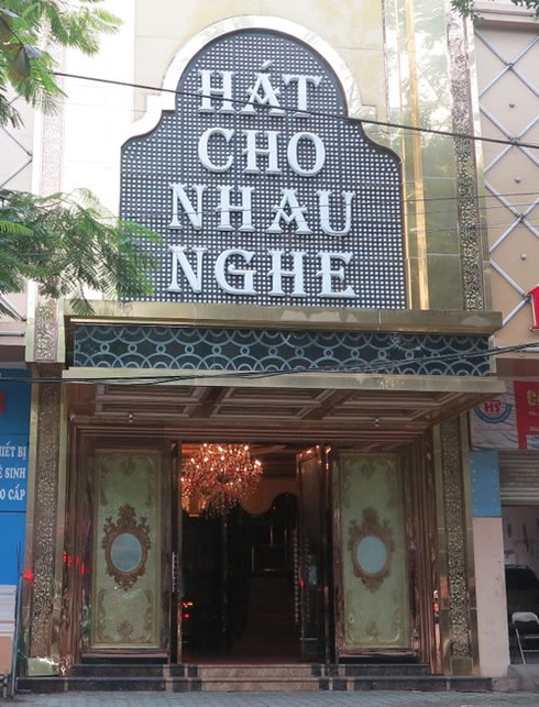 Nổ súng trấn áp vụ hỗn chiến - ảnh 3