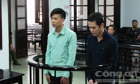 Ăn trộm điện thoại rồi lên mạng rao bán nhầm cho khổ chủ - ảnh 1