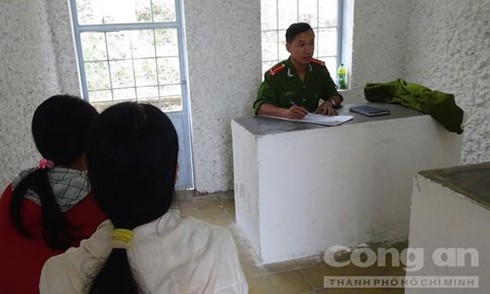 Gã nhặt ve chai cưỡng bức, dâm ô 3 nữ sinh lớp 6 - ảnh 2