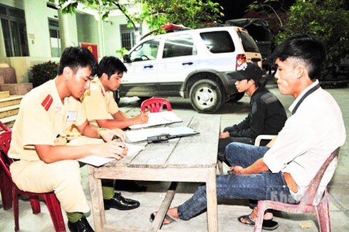 Đi tuần cùng cảnh sát giao thông - ảnh 3
