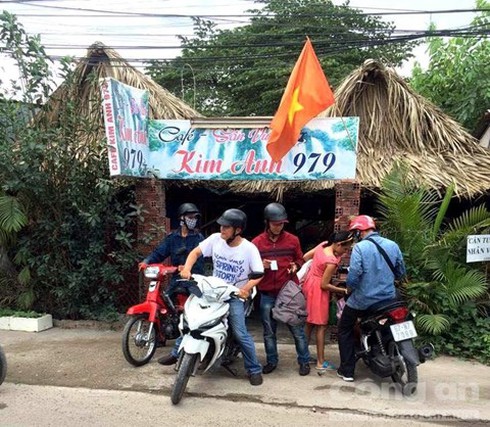 ‘Hiệp sĩ’ giải cứu bé gái bị lừa bán vào 'động quỷ' - ảnh 1