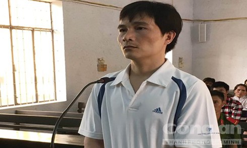 Bí thư đoàn tổ dân phố cưỡng bức bé gái hàng xóm - ảnh 1