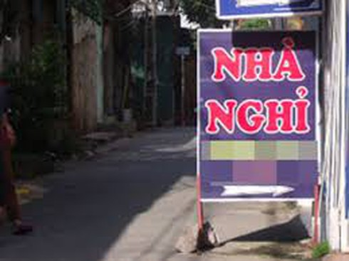 Ghen tuông, chồng cắt “của quý” tình địch - ảnh 1