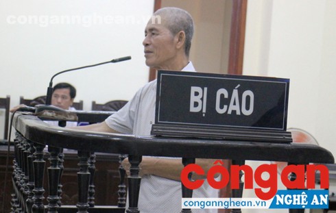 12 năm tù dành cho kẻ đồi bại và nỗi ám ảnh của nữ sinh làm mẹ - ảnh 1