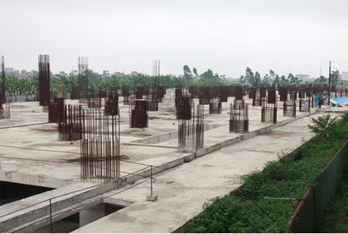 Chủ đầu tư ngoại ôm 400 tỷ biến mất, khách mua nhà kêu cứu - ảnh 1