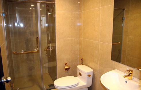 Choáng ngợp căn hộ phủ vàng ròng bạc tỷ ở Hà Nội - ảnh 1