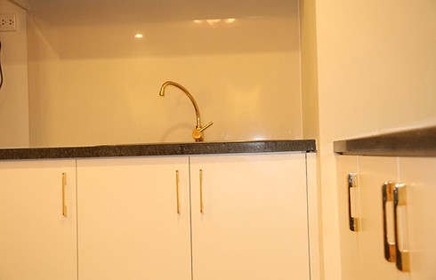 Choáng ngợp căn hộ phủ vàng ròng bạc tỷ ở Hà Nội - ảnh 10