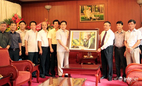 Bộ trưởng Nguyễn Bắc Son chúc mừng Ngày truyền thống ngành Tuyên giáo - ảnh 2