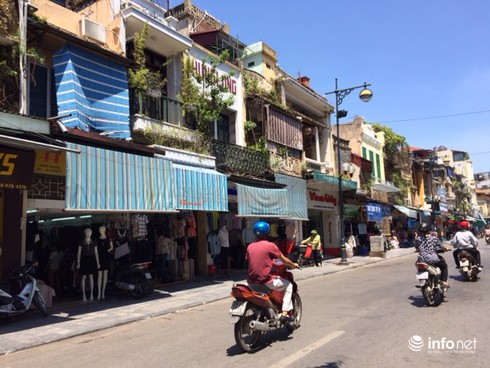 Hà Nội: 180 căn nhà cổ chờ sập uy hiếp tính mạng người dân - ảnh 1