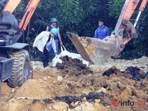 Thứ trưởng Bộ TNMT: “Trung ương cấp phép nhưng địa phương phải quản lý” - ảnh 2