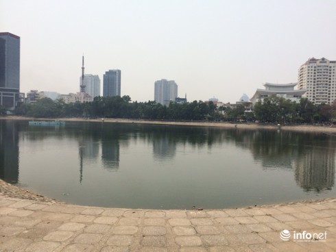 Lấp hồ Thành Công xây nhà: Thông tin bất ngờ từ người dân và lãnh đạo phường - ảnh 2