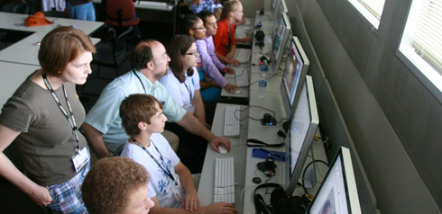 Đạo đức báo chí thời internet: Nhanh nhưng đừng ẩu - ảnh 1