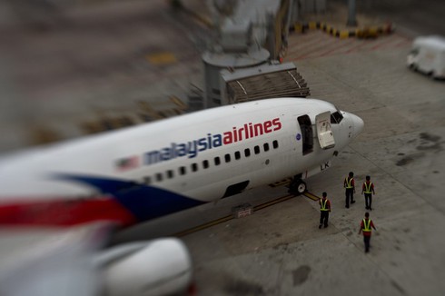 Malaysia: Đừng chia sẻ hình ảnh thương tâm về MH17 - ảnh 1