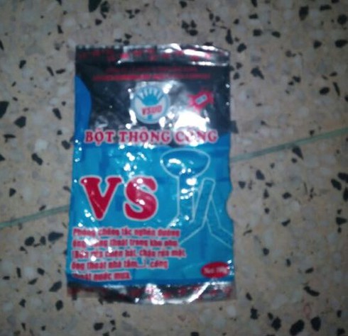 Liên tiếp trẻ uống nhầm hóa chất gây tổn thương nghiêm trọng - ảnh 2