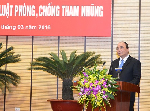 Phó Thủ tướng Nguyễn Xuân Phúc: Cần thay thế cán bộ vòi vĩnh, cửa quyền! - ảnh 1