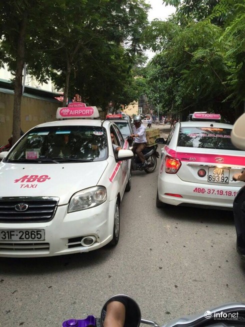 Vụ ngăn cản xe cấp cứu ở BV Nhi Trung ương: Lái xe chở bệnh nhi lên tiếng - ảnh 2