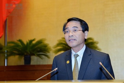 Kỳ họp thứ 3 Quốc hội khóa XIV: Thông qua 13 dự án luật quan trọng - ảnh 1