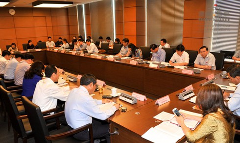 Hôm nay, Quốc hội thảo luận về xử lý nợ xấu - ảnh 1