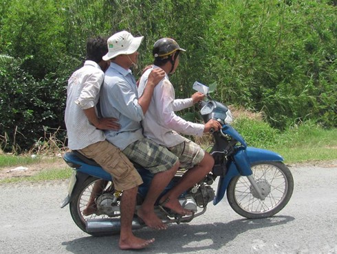 Phát huy đài truyền thanh cơ sở trong tuyên truyền ATGT ở Quảng Ninh - ảnh 1