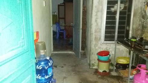 Cây xăng bốc cháy được dập tắt nhưng dân xung quanh không dám ngủ ở nhà - ảnh 1