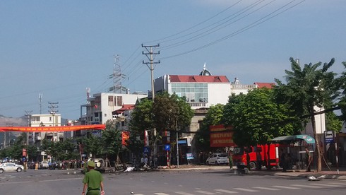Đã tìm ra người khiến taxi nổ tung như bom tại Cẩm Phả, Quảng Ninh - ảnh 1