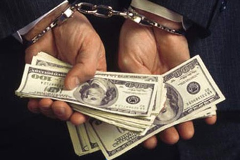 Sau đại án ngân hàng, sếp vô tù, nhân viên run rẩy cho vay - ảnh 1