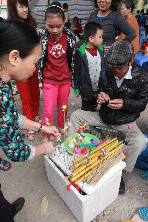 Độc đáo chợ quê giữa lòng Thủ đô - ảnh 8