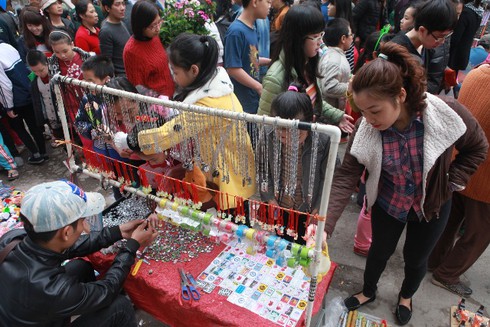 Độc đáo chợ quê giữa lòng Thủ đô - ảnh 3