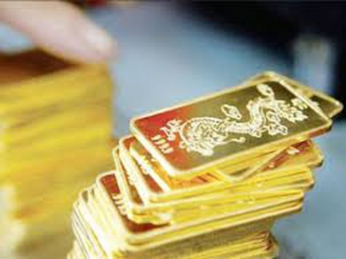 Vàng tăng giá ngược dòng thế giới - ảnh 1