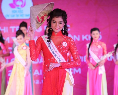 Thí sinh Hoa hậu Dân tộc nói gì về Hoa hậu Triệu Thị Hà? - ảnh 1