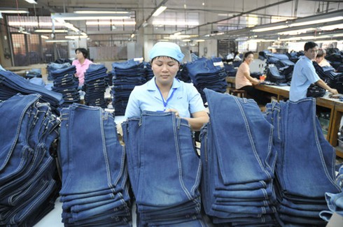 Nhập khẩu từ Trung Quốc vẫn áp đảo - ảnh 1