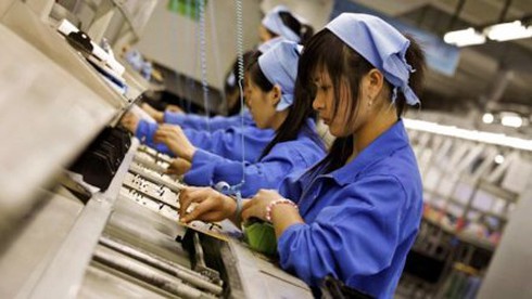 Sản xuất của Việt Nam giảm mạnh trong tháng 8 - ảnh 1