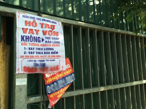 Bi kịch thời ngân hàng “nương tựa”… gốc cây, bờ tường - ảnh 3