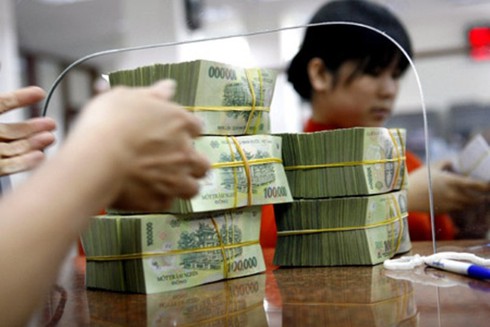 Nhà băng cần “bơm” vốn để hạ nhiệt lãi vay - ảnh 1