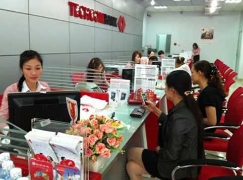 Quảng Ninh “ép” dùng dịch vụ Techcombank: Phạm luật cạnh tranh? - ảnh 1