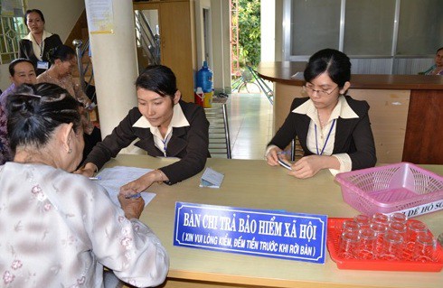 Năm 2015, Bảo hiểm xã hội được tiêu trên 2/3 khoản thu - ảnh 1