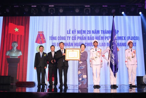 PJICO đón nhận Huân chương lao động hạng Nhất - ảnh 1
