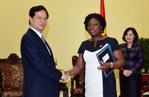 Thủ tướng Nguyễn Tấn Dũng: Phải giảm dần tỷ lệ nợ công sau năm 2017 - ảnh 1