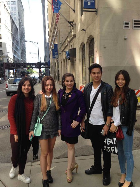 Hoa hậu Kim Hồng gác lại mọi việc sang Mỹ chăm sóc con trai - ảnh 4