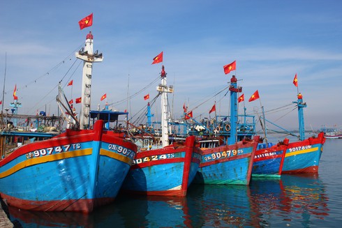 Thống đốc Nguyễn Văn Bình: Lắng nghe phản ánh để gỡ khó cho ngư dân - ảnh 1