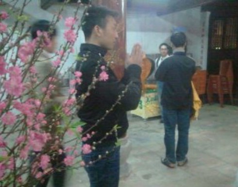 Ngày đầu năm tĩnh tâm trong không khí thiêng liêng của đình chùa - ảnh 4