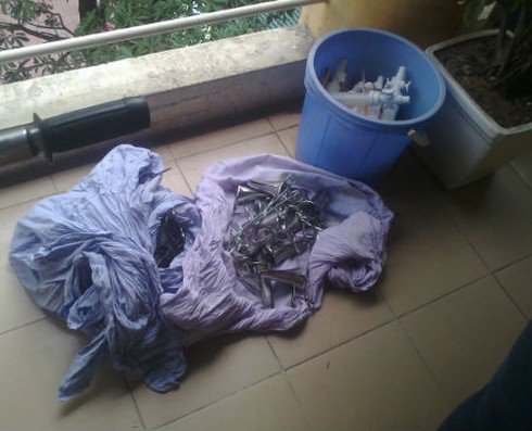 Xếp hàng chờ phá thai trong bệnh viện - ảnh 12