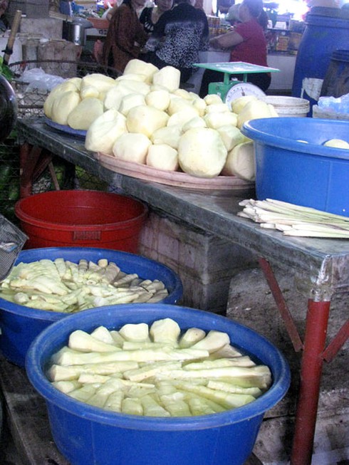 Tẩm hóa chất bảo quản măng bán quanh năm - ảnh 1