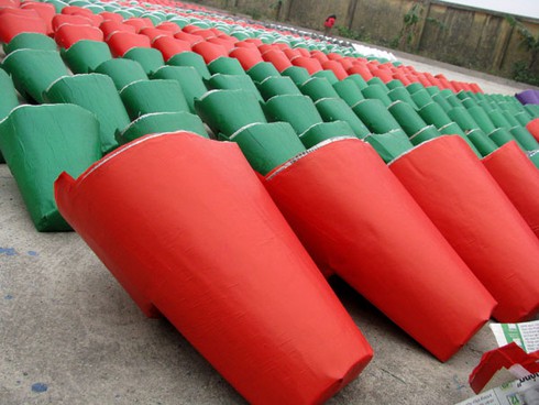 Làng mã hối hả vào vụ Tết - ảnh 2