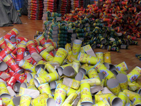 Làng mã hối hả vào vụ Tết - ảnh 14