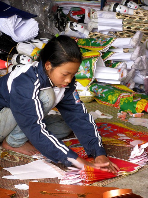 Làng mã hối hả vào vụ Tết - ảnh 11