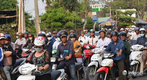 Chủ xe bất lực khi chiếc xe Attila bốc cháy ngùn ngụt - ảnh 2