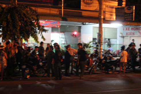 Nữ chủ quán cà phê mang thai gục chết trên vũng máu - ảnh 1